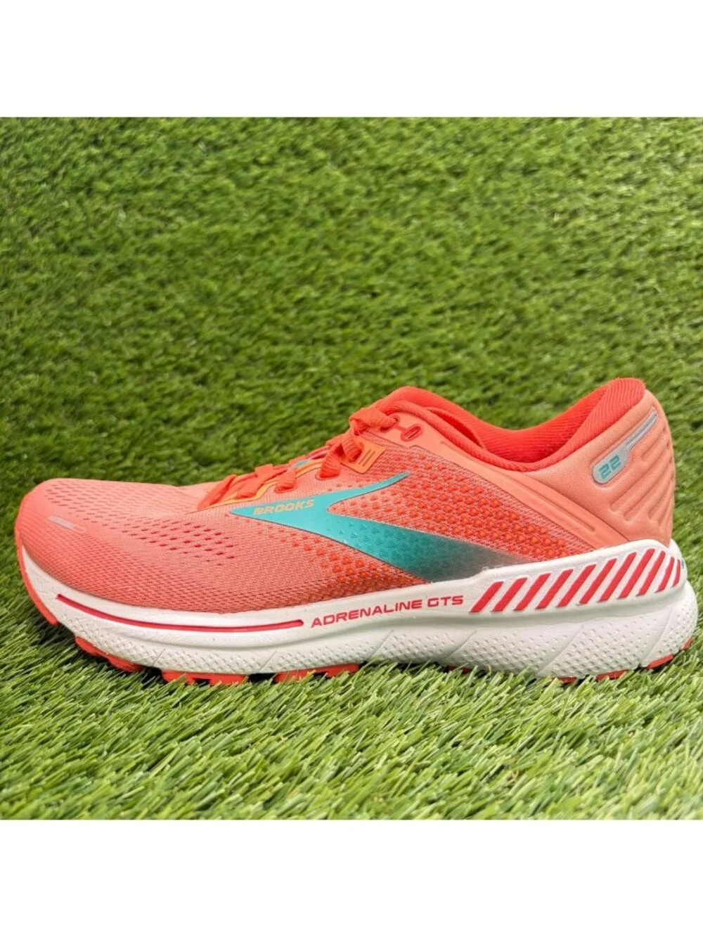 Brooks Adrenaline GTS 22 Womens Size 7 Orange Athletic Running Shoes Sneakers